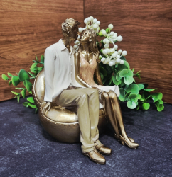 Dekor�cia zamilovan� p�rik