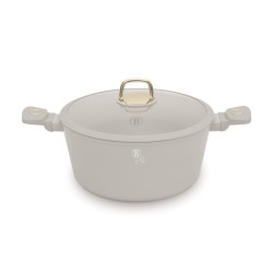 Kastr�l s tit�nov�m povrchom a pokrievkou 28 cm Sahara Collection