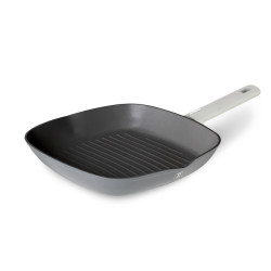 Panvica grilovacia s tit�nov�m nepri�nav�m povrchom 28 cm Aspen Collection